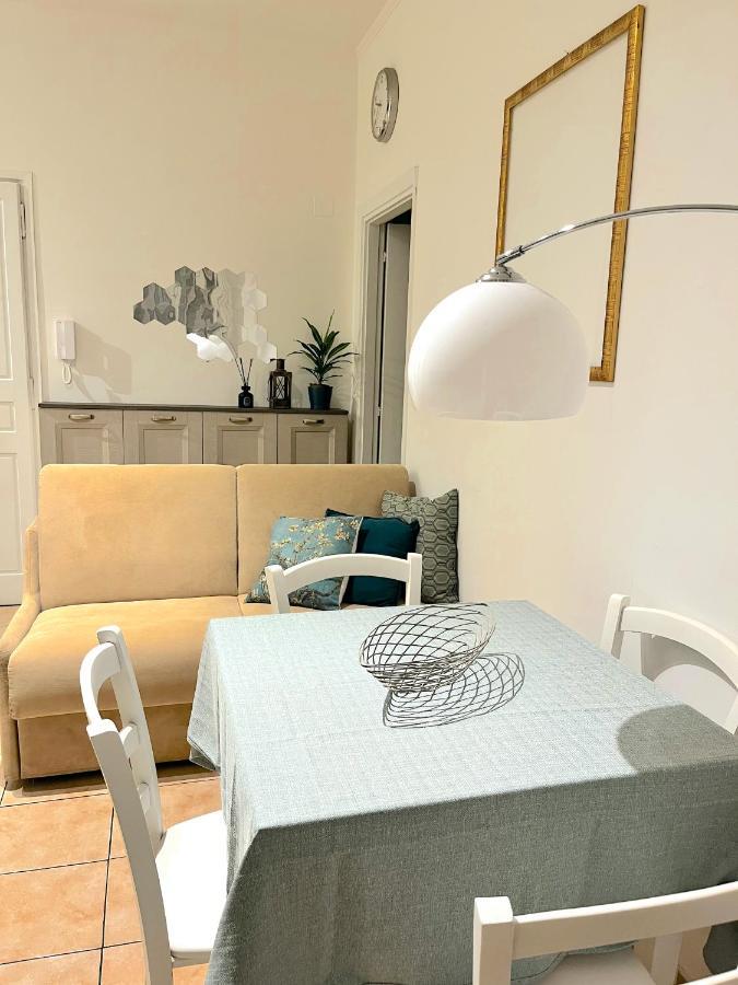 Sula Homes Apartment Rom